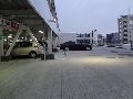 駐車場内部
